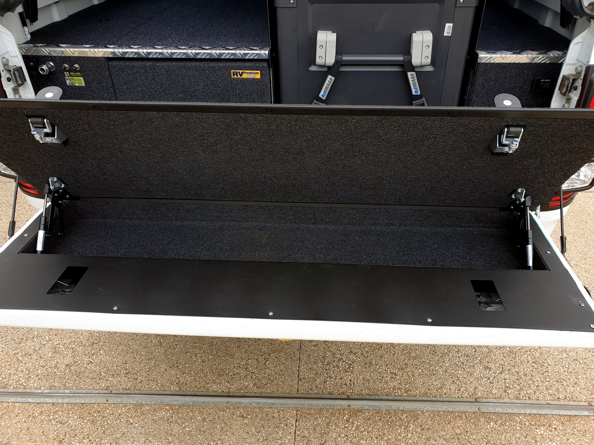 Tailgate Storage to suit Isuzu Dmax