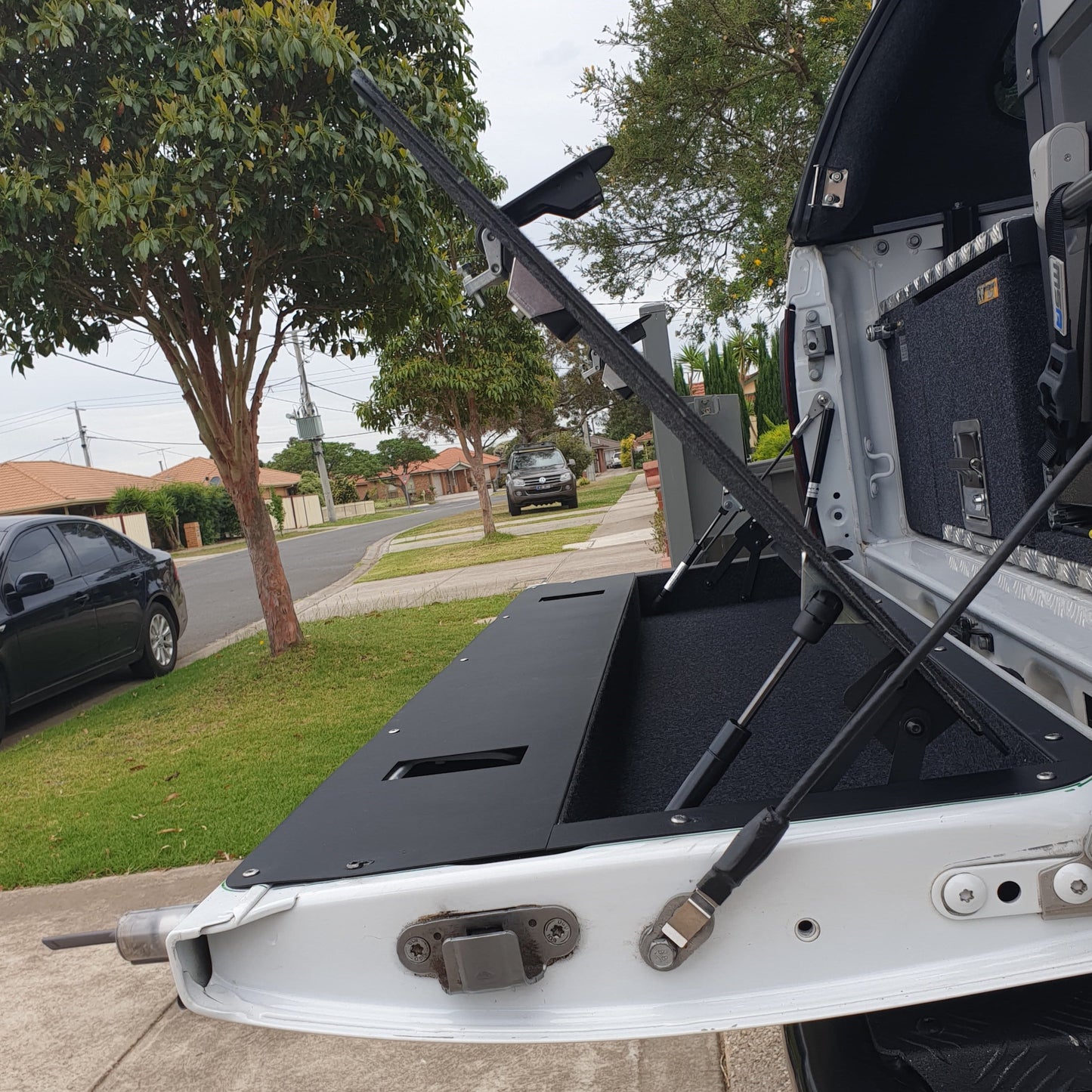 Tailgate Storage to suit Isuzu Dmax