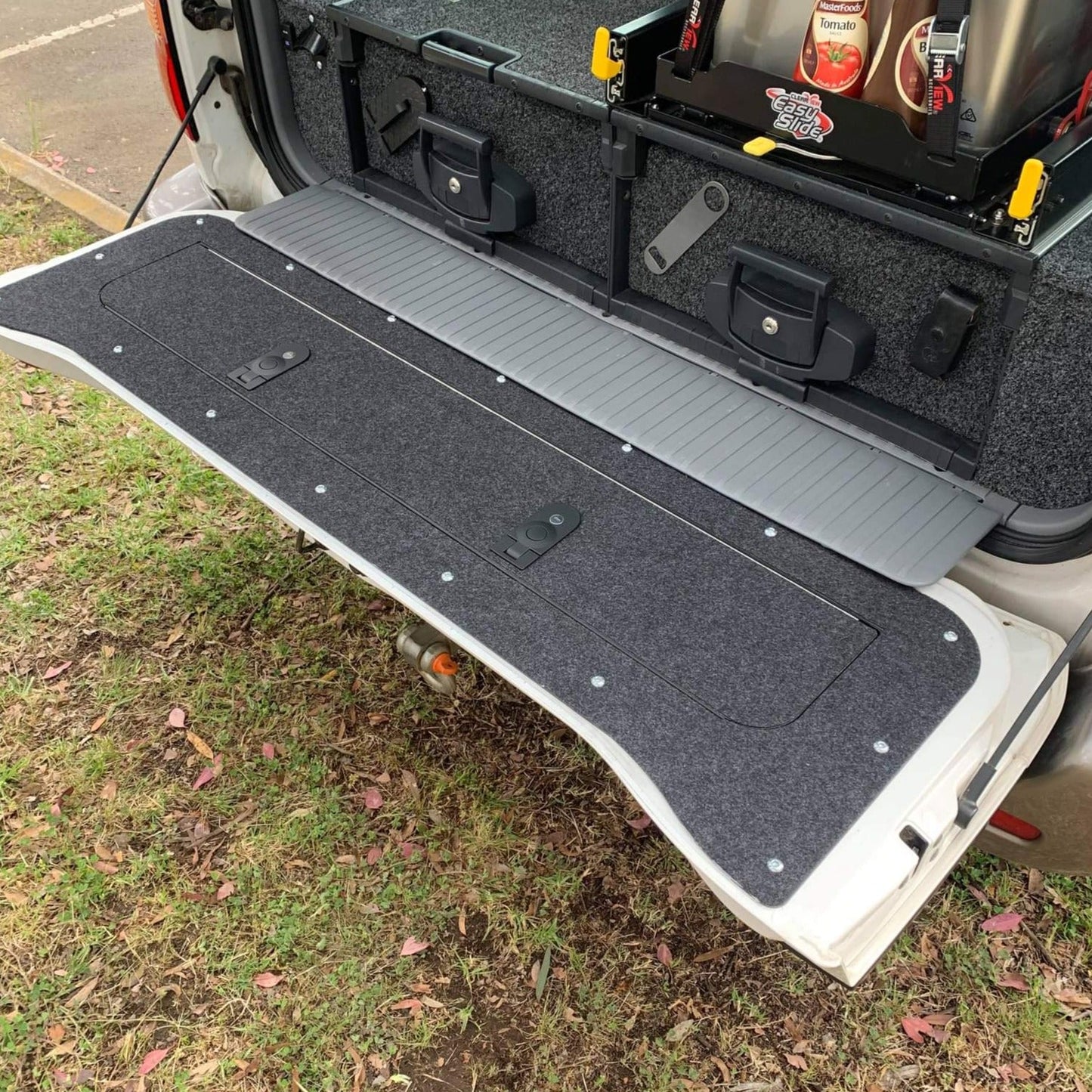 Tailgate Storage to suit 100 / 105 Series Toyota Landcruiser