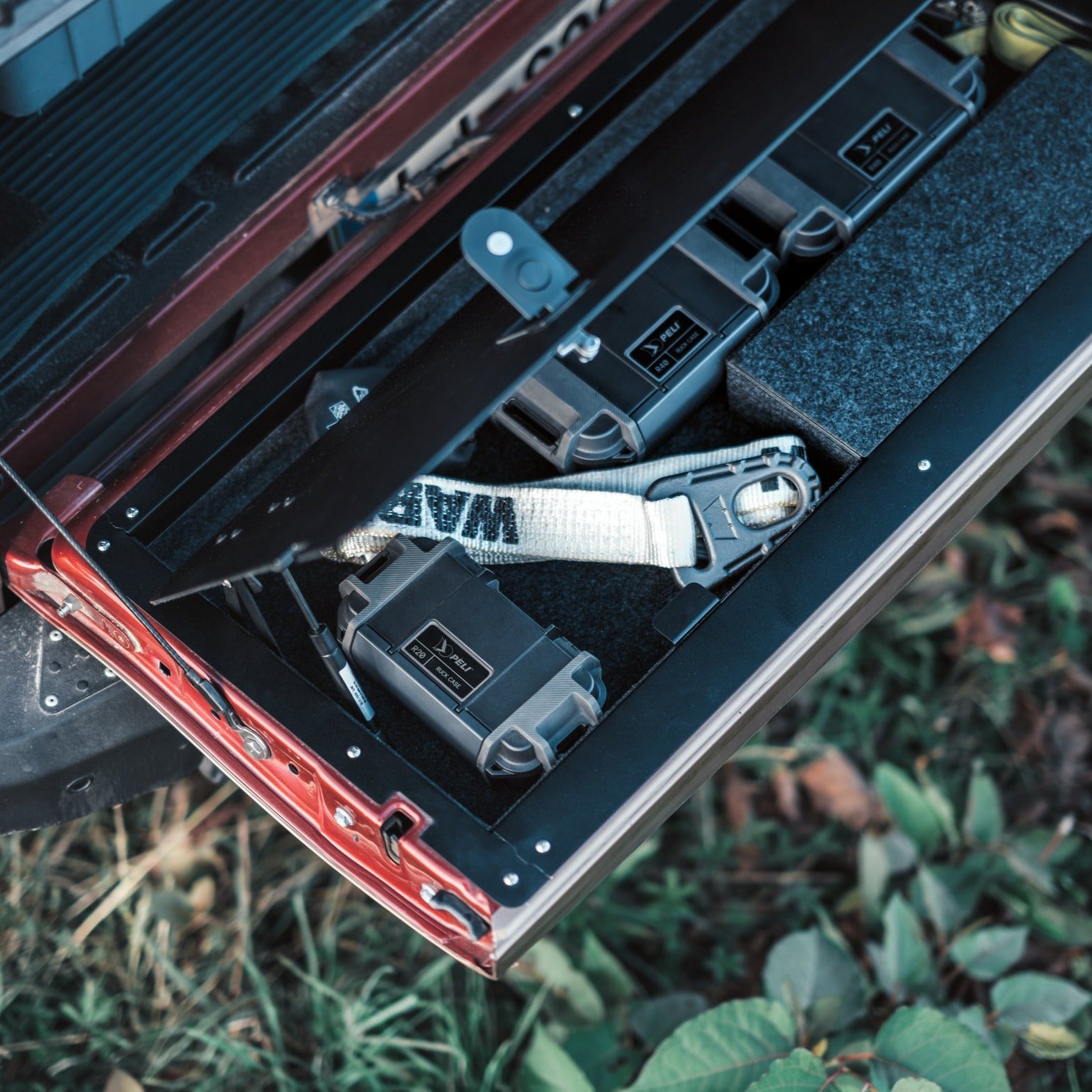 Tailgate Storage to suit Toyota Hilux