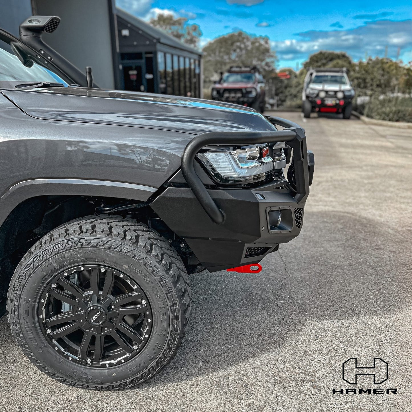 King series Plus bull bar for Toyota Landcruiser 300 Series (2021 – Present)