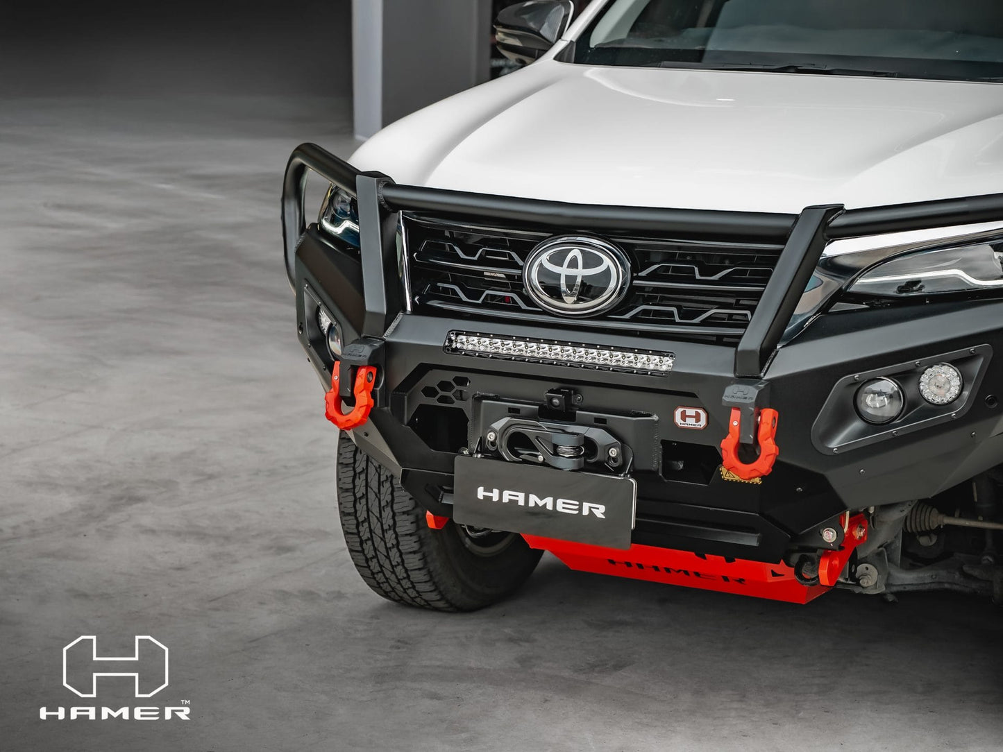 King series Plus bull bar for Toyota Fortuner (2020 – Present)