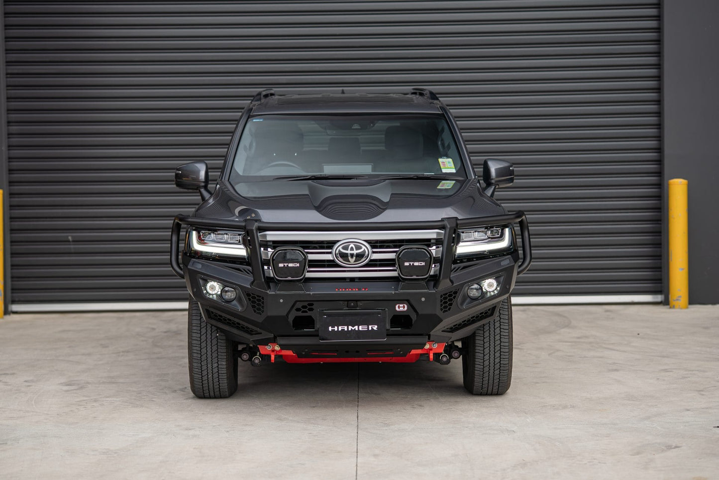 King series Plus bull bar for Toyota Landcruiser 300 Series (2021 – Present)