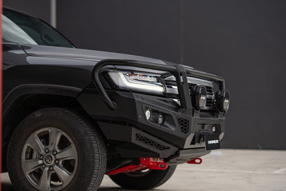 King series Plus bull bar for Toyota Landcruiser 300 Series (2021 – Present)