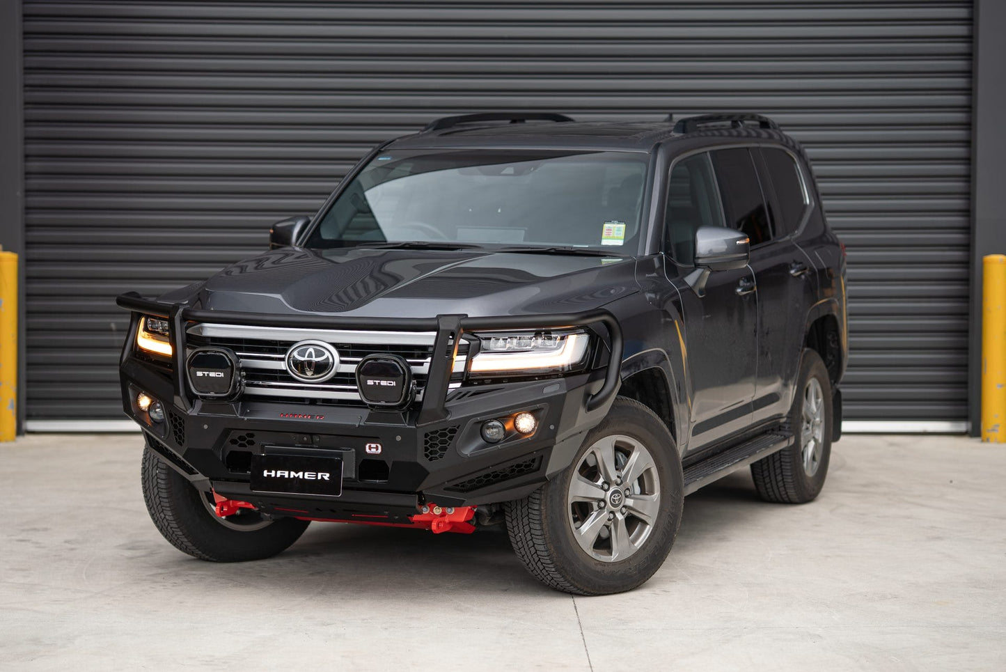 King series Plus bull bar for Toyota Landcruiser 300 Series (2021 – Present)