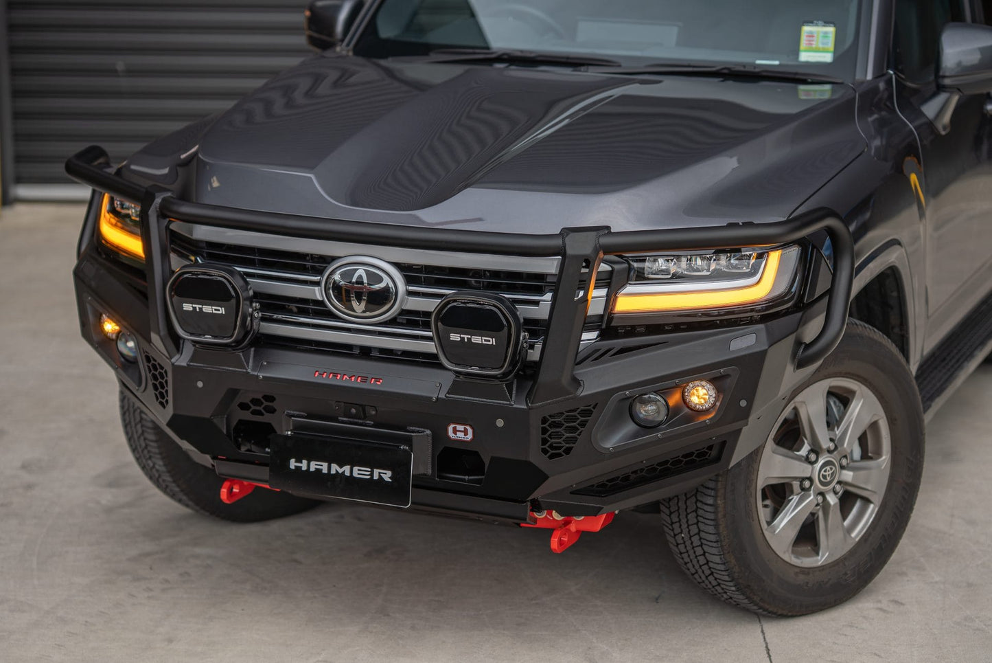 King series Plus bull bar for Toyota Landcruiser 300 Series (2021 – Present)