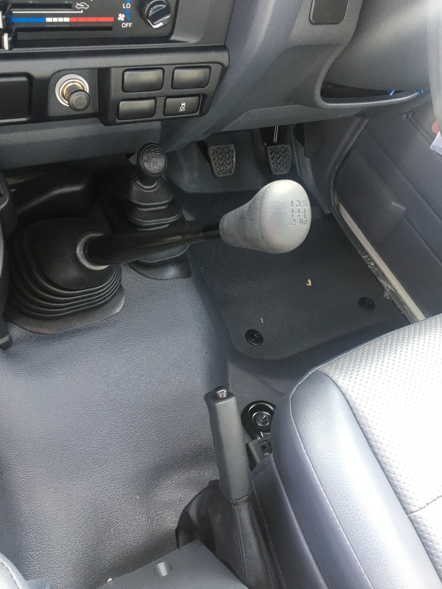 Gear stick extension to suit Toyota Landcruiser