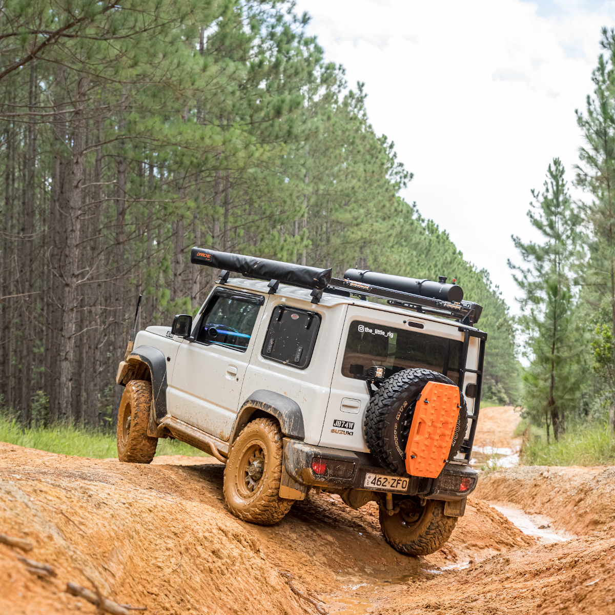 Suzuki JB74 Jimny Spare Wheel Carrier